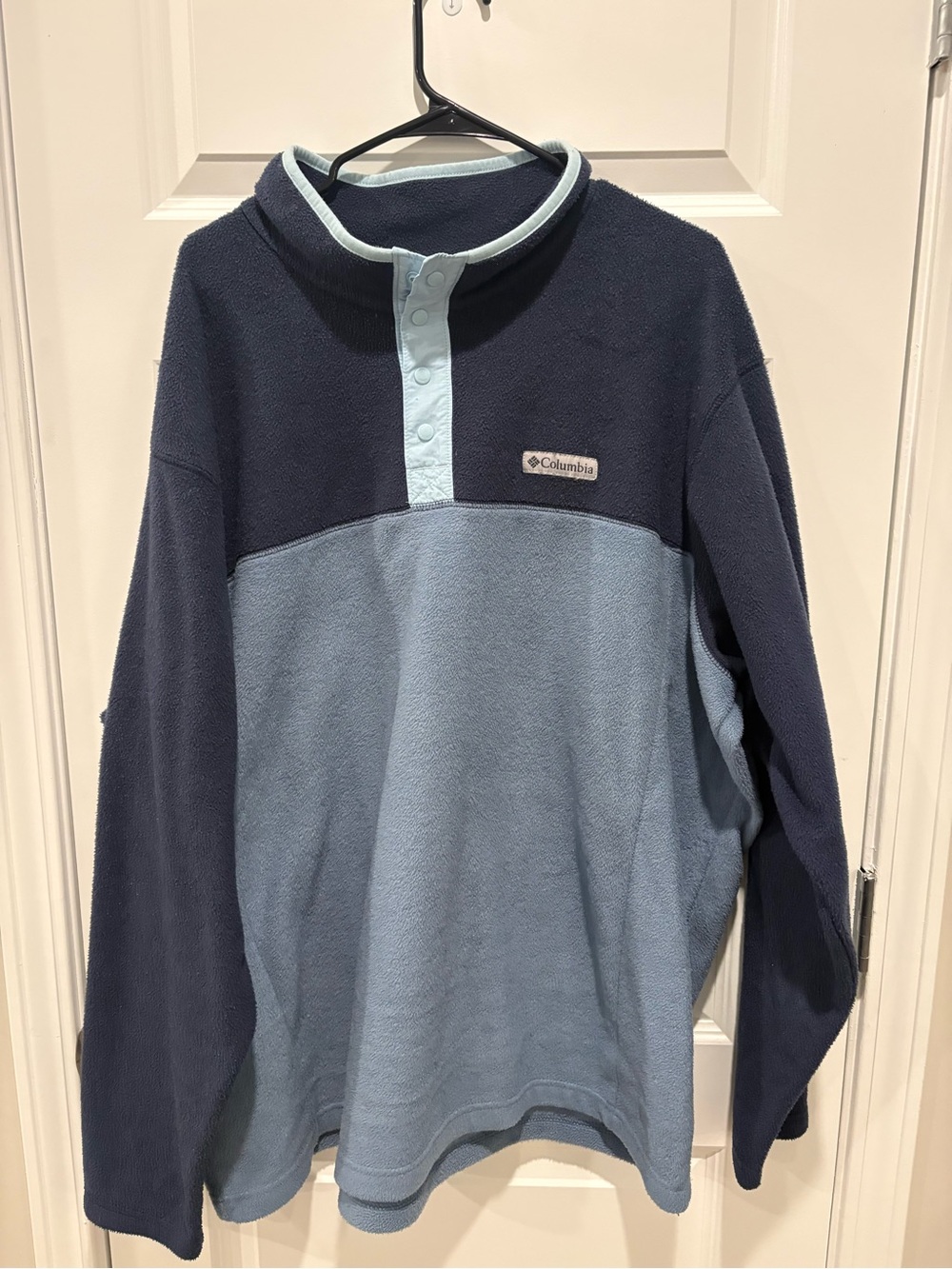Columbia Men's Navy and Light Blue Snap Mock-Neck Fleece